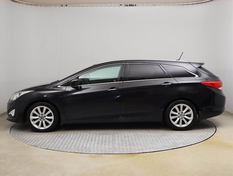 Hyundai i40 (2012) 1.7 CRDi, ČR,1.maj, Serv.kniha - fotka 3 z 18