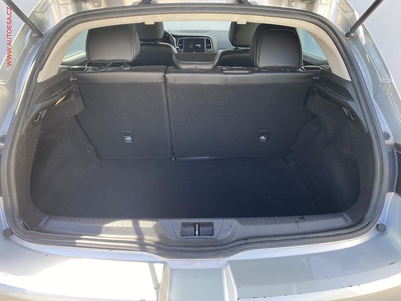 Renault Mégane (2016) 1.2TCe, ČR, LED, navi - fotka 7 z 17