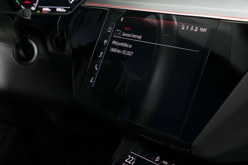 Audi e-tron 55 300kW Tažné HUD NightVision - fotka 43 z 50