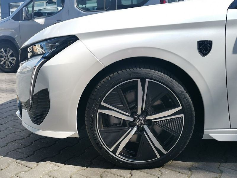 Peugeot 308 SW GT Plugin HYBRID 225 e-EAT8 - fotka 9 z 11