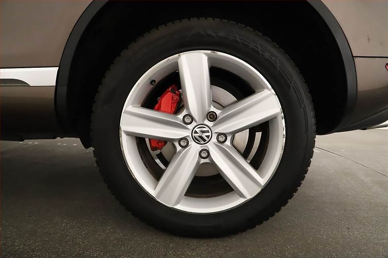 Volkswagen Touareg (2010) 4.2 V8 TDi, 4X4, Automat - fotka 12 z 17