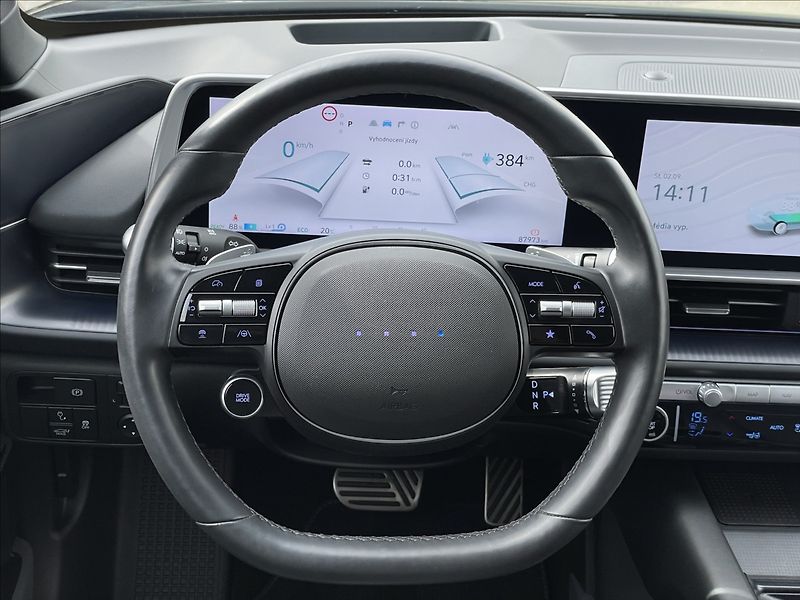 Hyundai Ioniq 6 Power 77kWh Style Premium - fotka 8 z 22