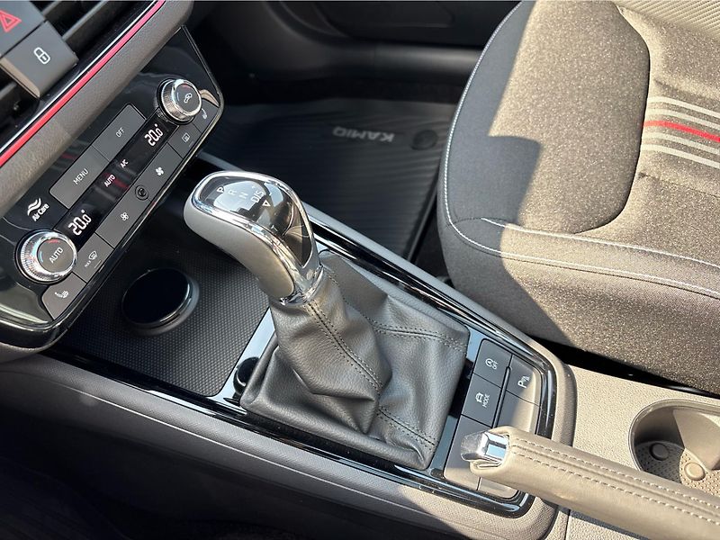 Škoda Kamiq 1,0TSi 85kW MONTE CARLO DSG - fotka 20 z 30