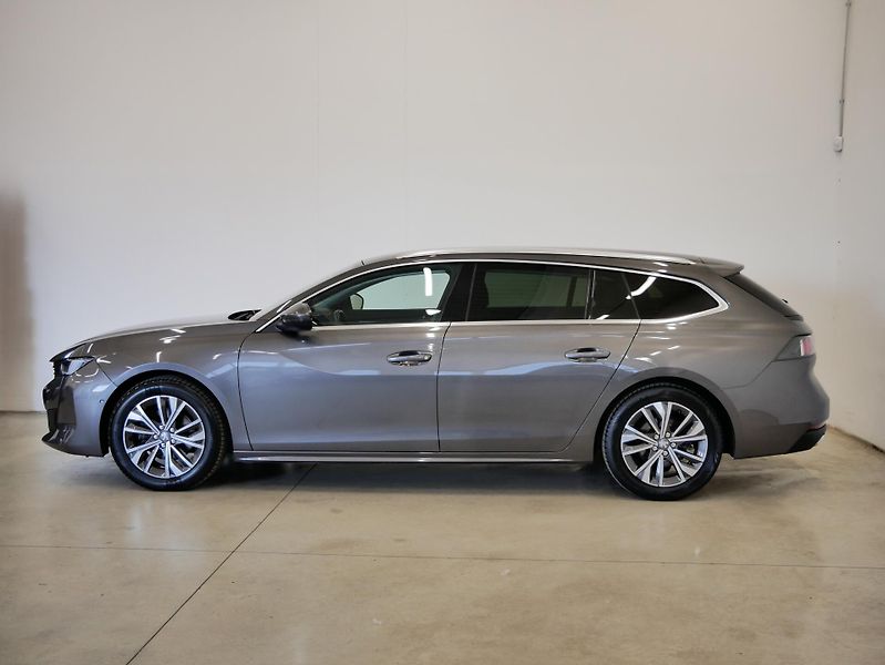 Peugeot 508 - fotka 3 z 27