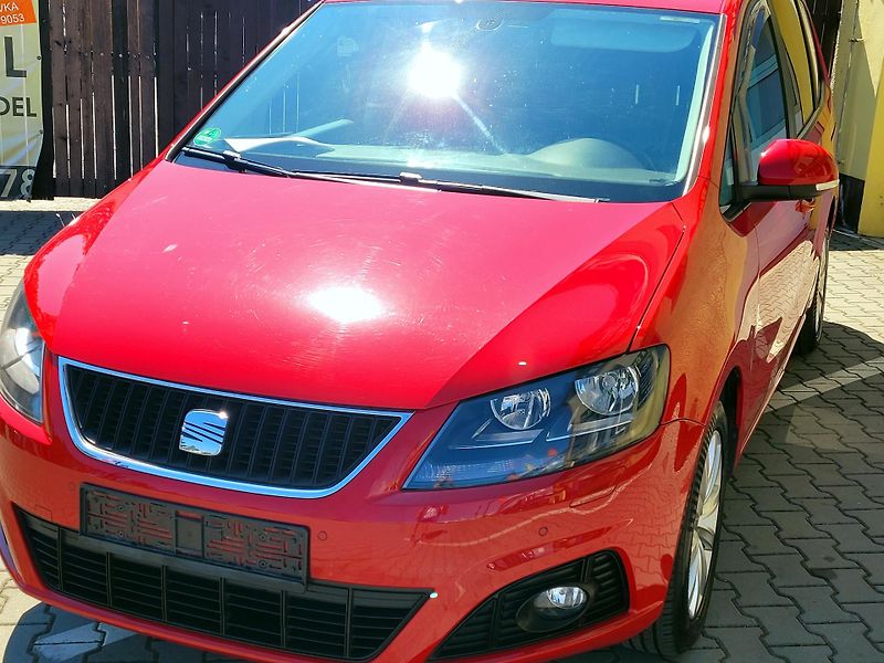 Seat Alhambra 2,0 DSG REFER, SERV.KNIHA,7mís - fotka 3 z 45