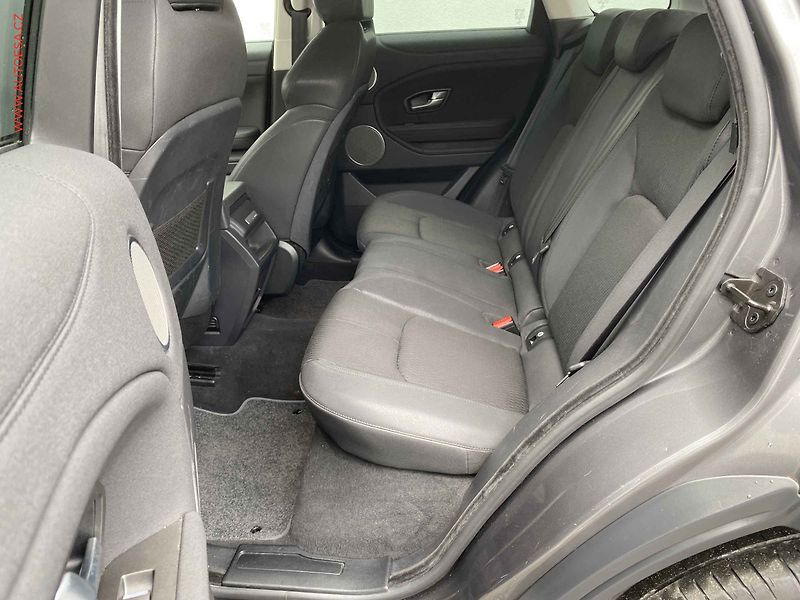 Land Rover Range Rover Evoque (2018) 2.0 Si4 4x4, AT, navi, kamera - fotka 10 z 18