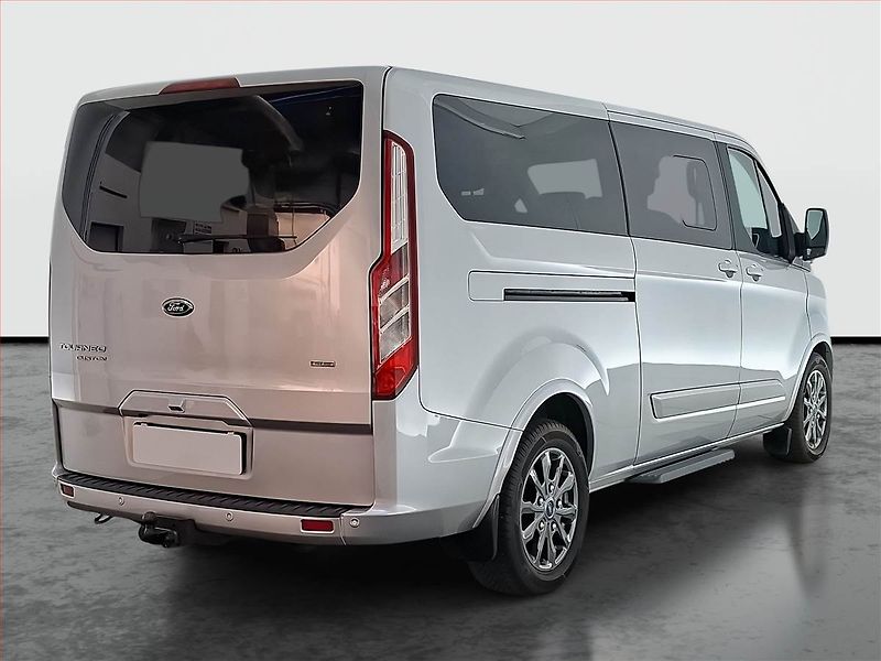 Ford Tourneo Custom (2018) Titanium 2.0 EcoBlue, DPH - fotka 5 z 21