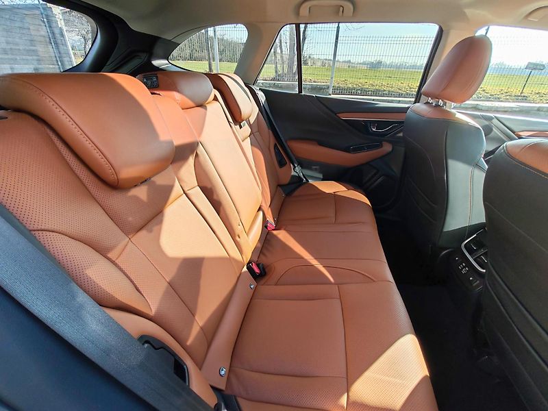 Subaru Outback (2024) 2.5i Touring - komisní prodej - fotka 11 z 17