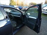 Volkswagen Golf 1,6 TDi 81kW,CUP,4x4,serviska - náhled 23
