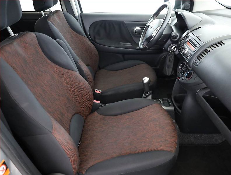 Nissan Note (2009) 1.4, po STK, oblíbený vůz - fotka 7 z 15