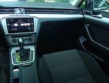 Volkswagen Passat (2018) Comfortline 2.0 TDI, Automat - náhled 8