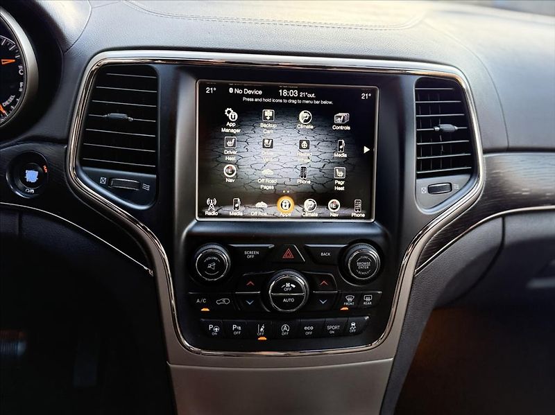 Jeep Grand Cherokee 3,0 CRD SUMMIT H&K awd záruka - fotka 27 z 42