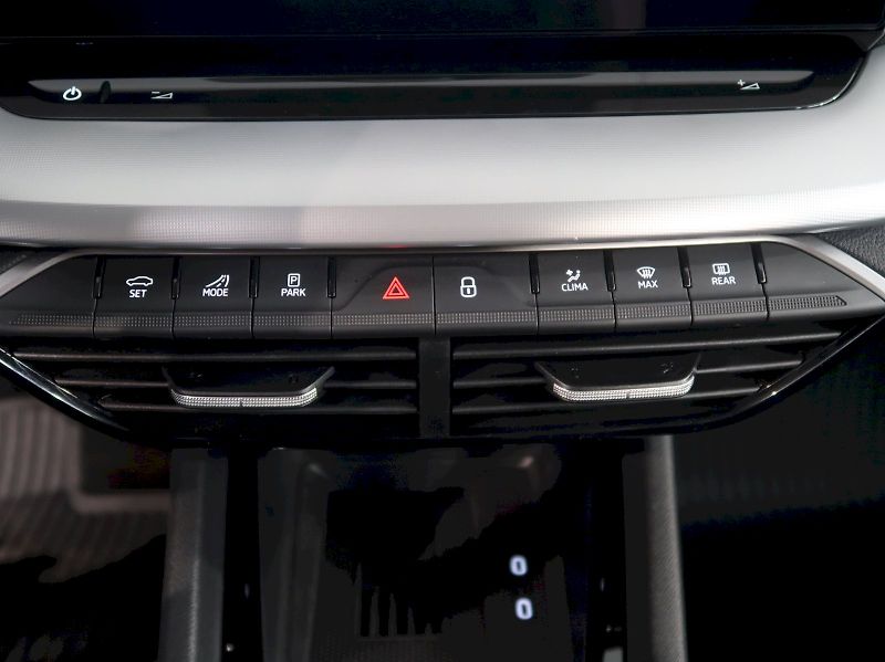 Škoda Octavia (2024) SELECTION 2.0TDI 85kW MATRIX - fotka 18 z 33