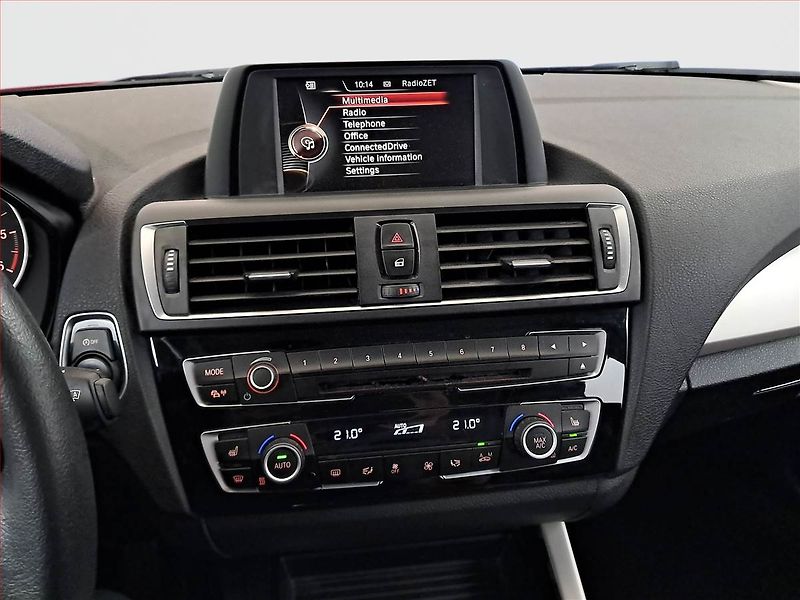 BMW Řada 1 (2016) 118d, Serv.kniha, Tempomat - fotka 12 z 18