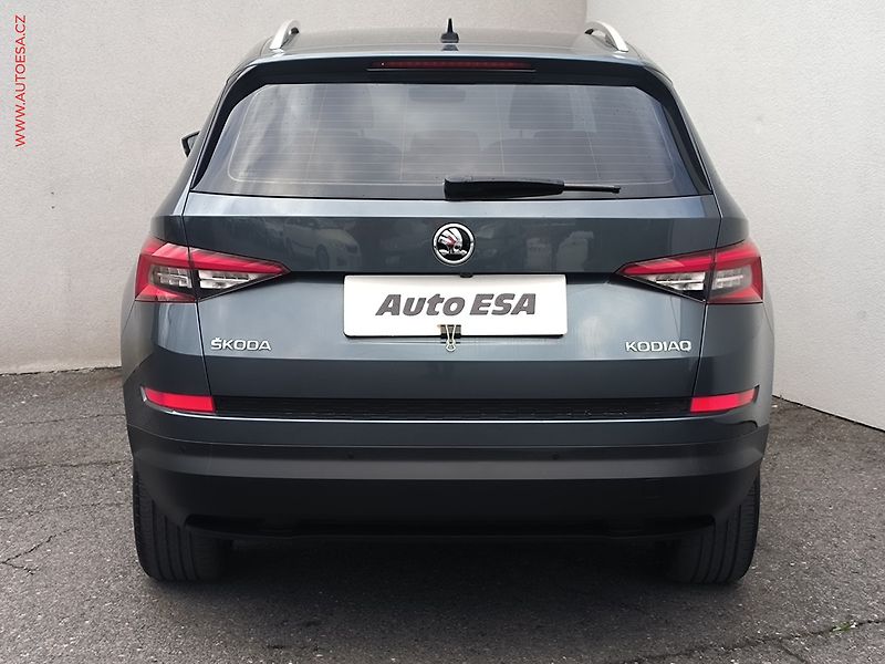 Škoda Kodiaq (2019) 2.0 TDi, Style, DSG, +kola - fotka 5 z 32