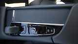 Volvo V90 B4 mHEV AWD aut. Momentum Pro - náhled 16