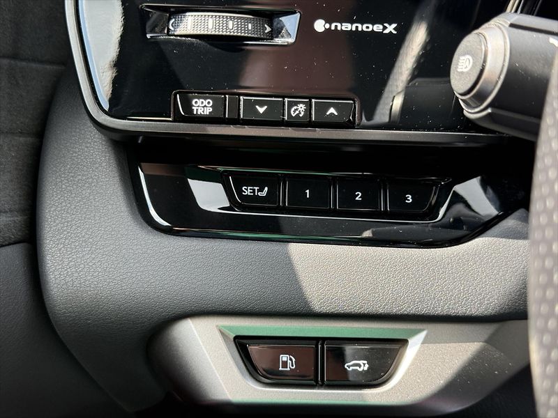 Lexus RX 500h 2,4 F SPORT Plus Panoramic - fotka 22 z 28