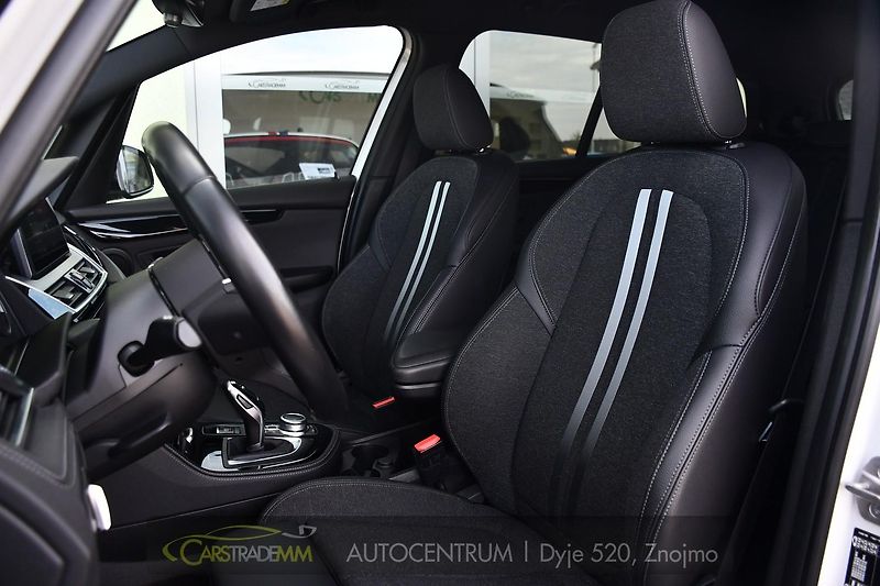 BMW Řada 2 216d GRAN TOURER 1M ČR TAŽNÉ - fotka 11 z 54