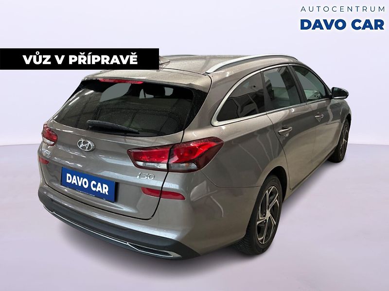 Hyundai i30 1,0 T-GDI 88kW Style DCT CZ DP - fotka 3 z 13