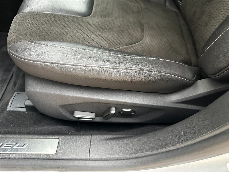 Ford Mondeo 2,0 TDCi 110kW-CZ-AUTOMAT - fotka 19 z 38