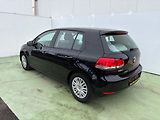Volkswagen Golf 1.6, 75kW, Aut. Klima, Výhřevy - náhled 3