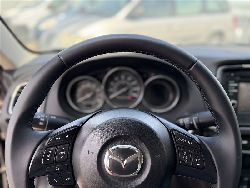 Mazda 6 2,5 141kW AUTOMAT - fotka 11 z 24