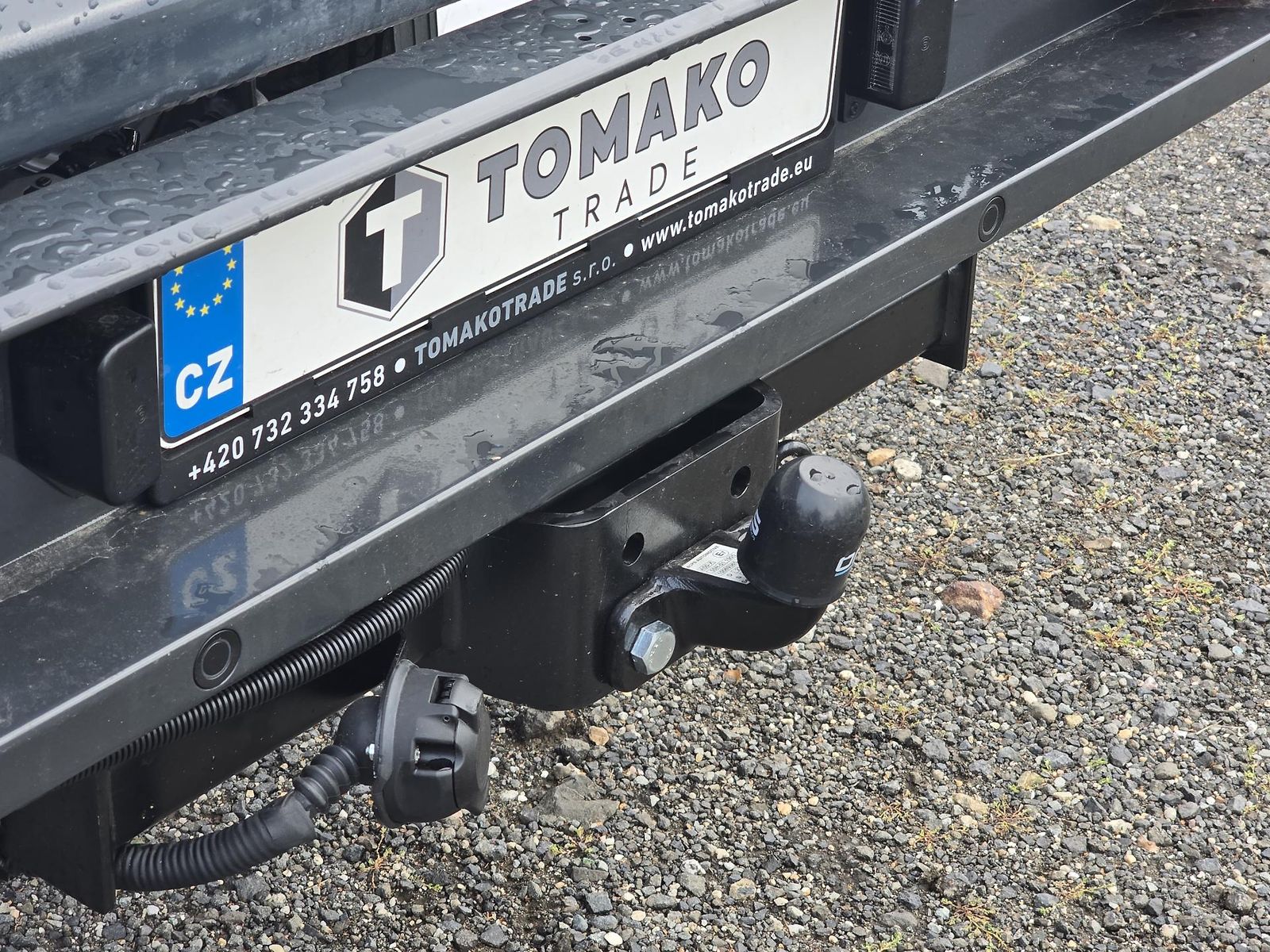 Iveco Daily NOSIČ KONTEJNERŮ DO 3,5 TUNY! — foto 7