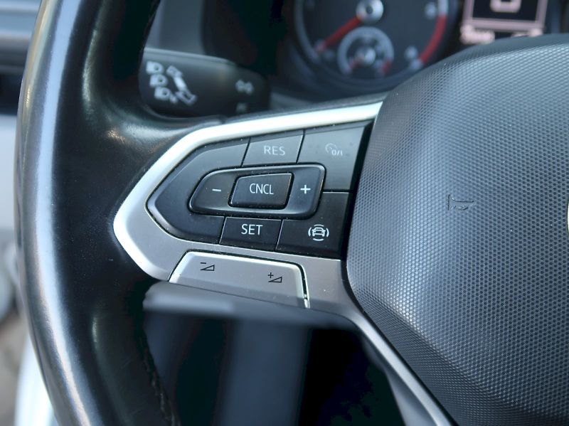 Volkswagen Transporter (2023) 2.0 TDI 150 kW DSG ODTAHOVKA - fotka 18 z 30