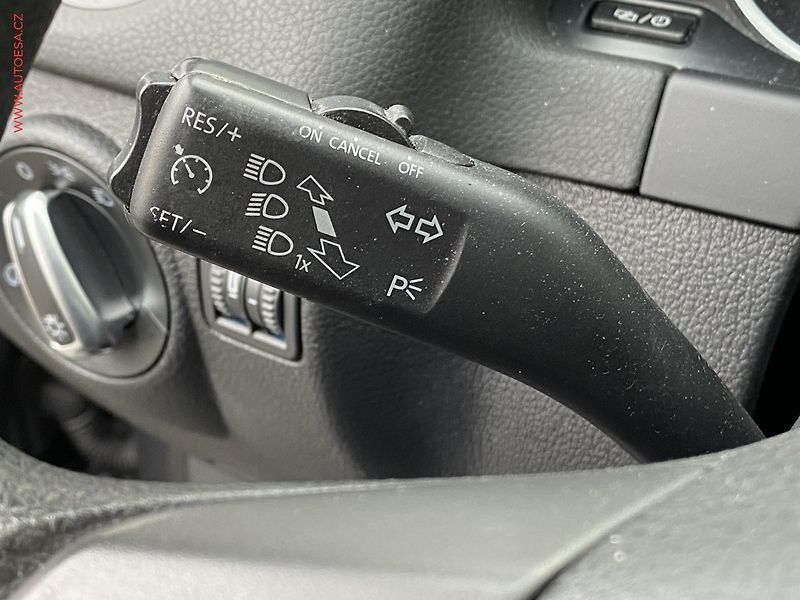 Volkswagen Tiguan (2014) 1.4 TSi, Trendline, navi - fotka 13 z 17