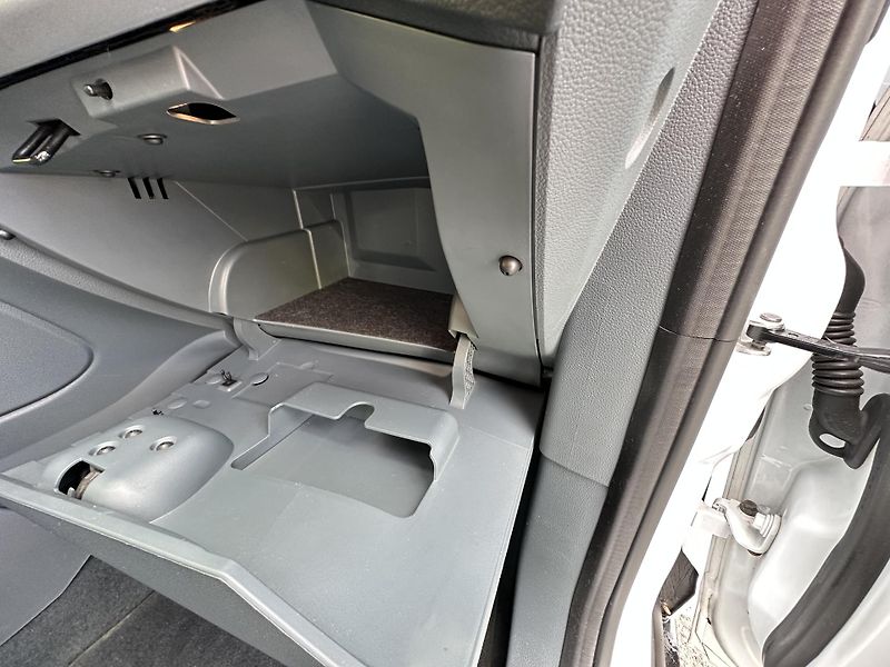 Ford C-MAX (2012) 1.6/77kW *KLIMA* ČR  - fotka 18 z 28
