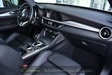 Alfa Romeo Stelvio 2.2D 16V 154kW Veloce AT8-Q4 - náhled 15
