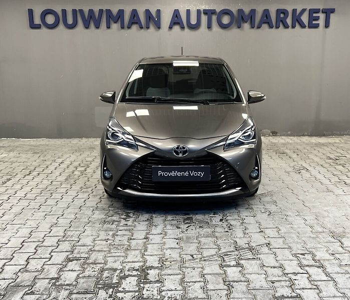 Toyota Yaris 1.5 AT ACTIVE TREND - fotka 4 z 15