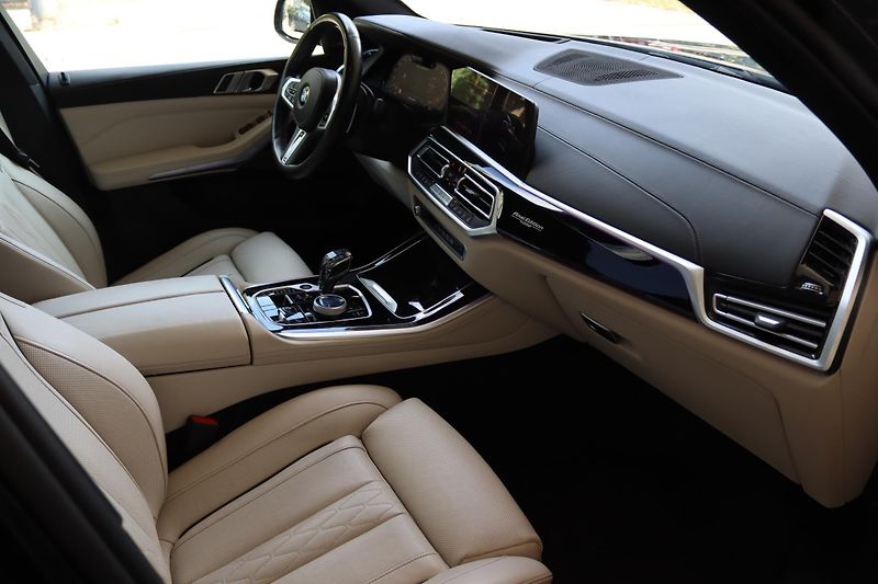 BMW X5 M50D TOP VÝBAVA 294kW DPH - fotka 47 z 50