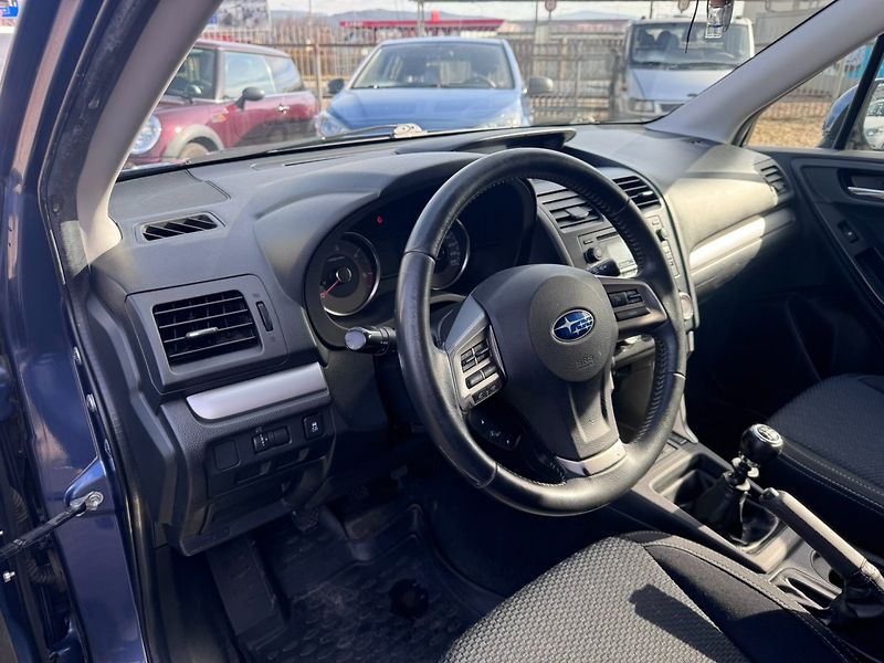 Subaru Forester (2013) 4X4 2,0D 108 KW TAŽNÉ 2.MAJ - fotka 19 z 50