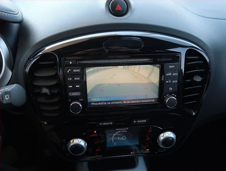 Nissan Juke (2015) 1.2 DIG-T, Serv.kniha, Navi - fotka 20 z 20