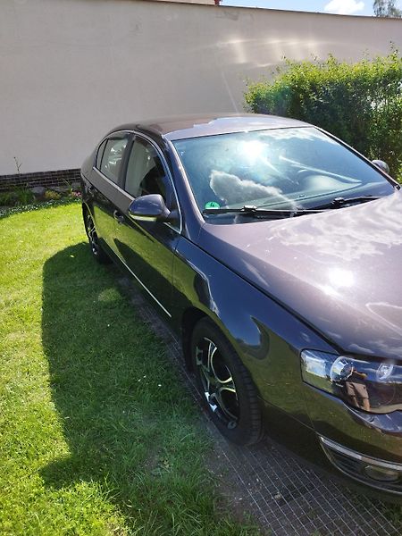 Volkswagen Passat (2005) - fotka 3 z 23