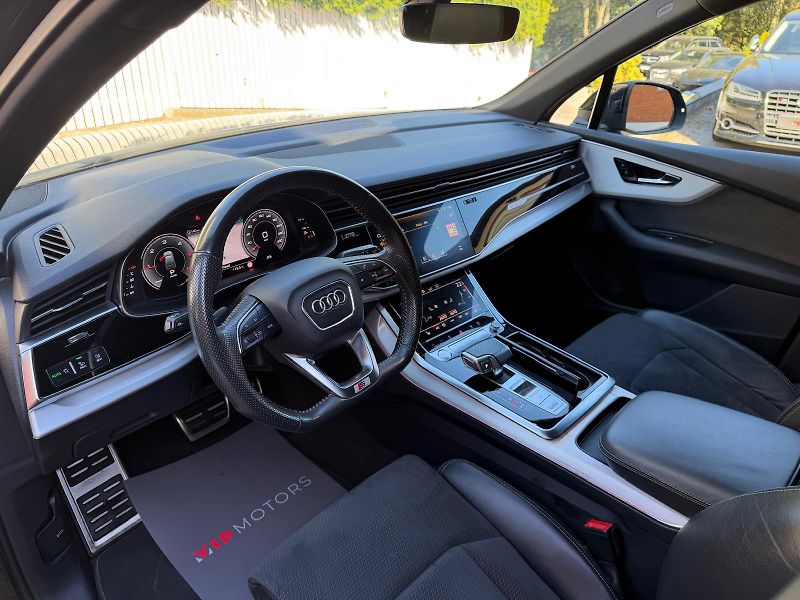 Audi Q7 50TDi-ČR-R21-S LINE-FACELIFT - fotka 11 z 35