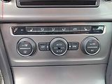 Volkswagen Golf (2014) 1.6 TDi, autoAC - náhled 13