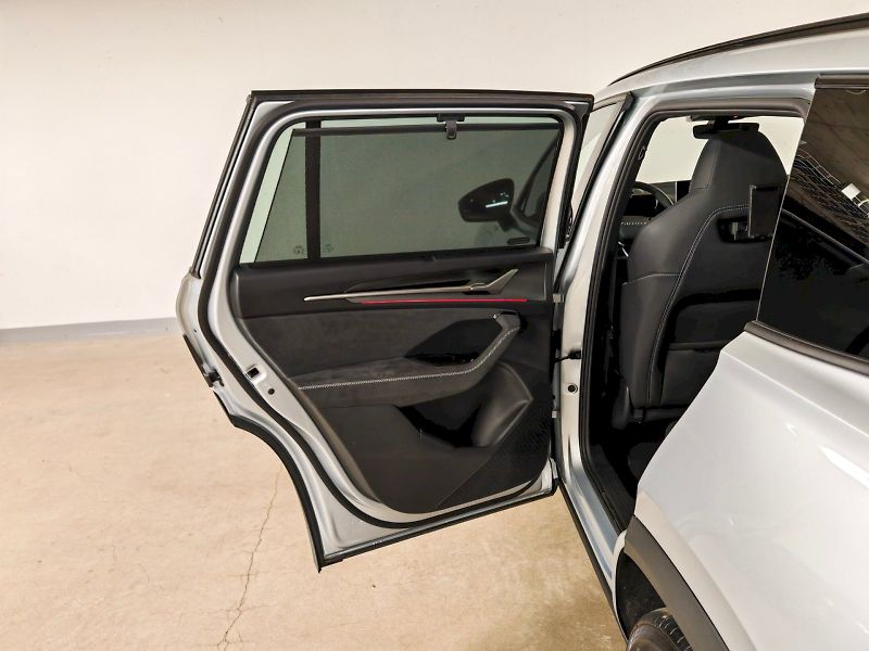 Škoda Kodiaq (2025) iV 1.5 TSI 150 kW DSG Sportlin - fotka 25 z 33