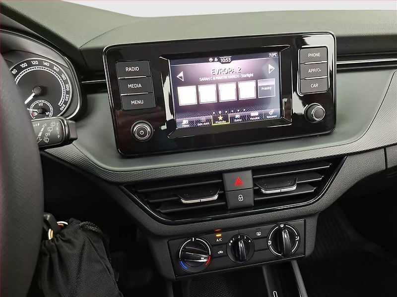Škoda Kamiq (2022) Ambition 1.0 TSI, ČR,1.maj - fotka 12 z 15