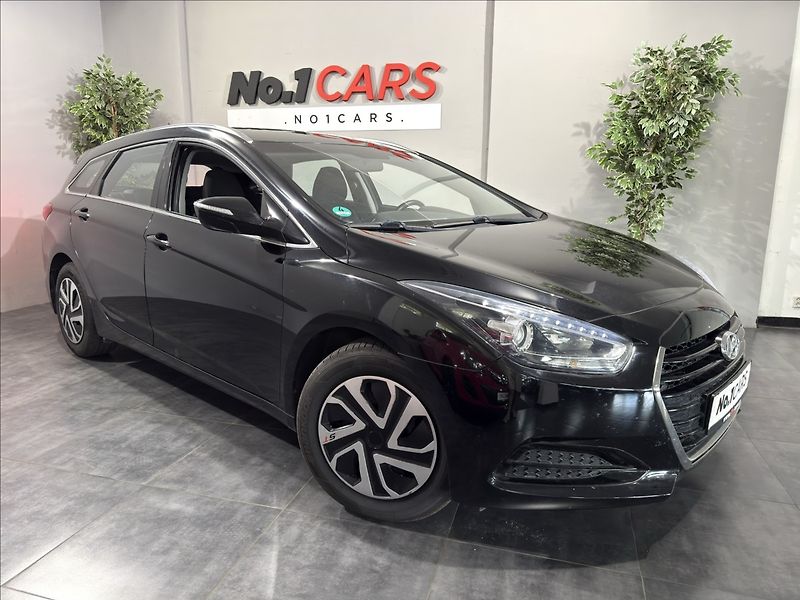 Hyundai i40 1,6   GDi KLIMA NAVI SERVIS ST - fotografie inzerátu