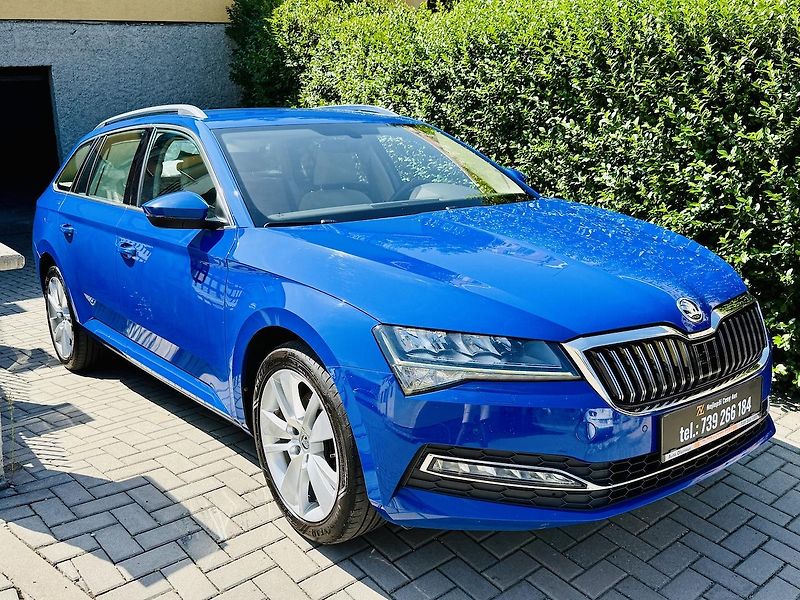 Škoda Superb (2022) 1,5TSi 110kW STYLE DSG Koup.ČR - fotka 3 z 20