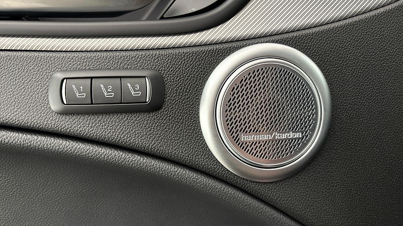 Alfa Romeo Stelvio 2.0 GME AUT AWD Intensa - fotka 24 z 42