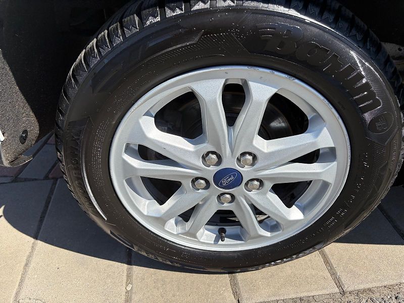 Ford Tourneo Connect 1.5TDCi 74kW*PO SERVISU*ČR* - fotka 7 z 16