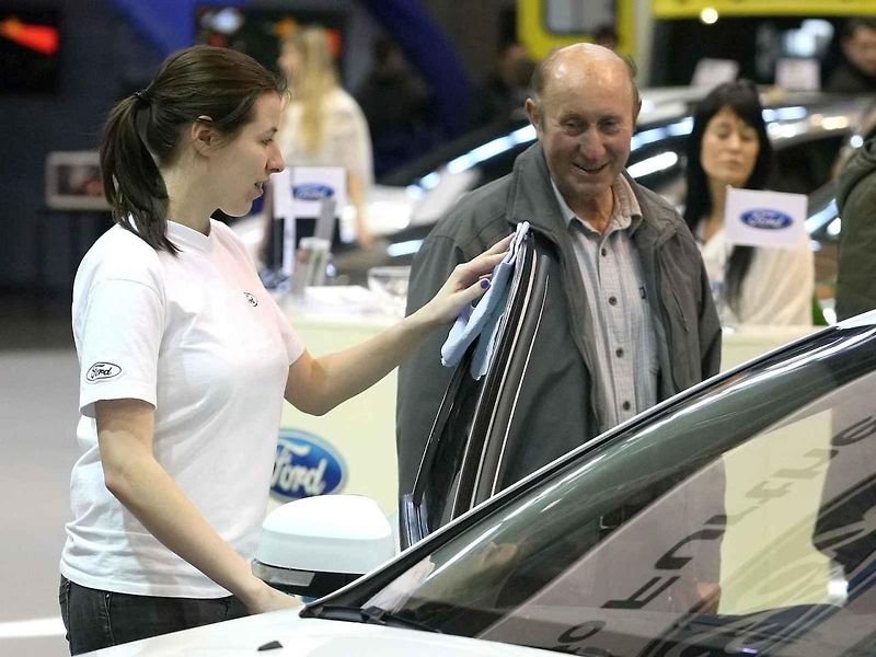Přibližně osmdesát tisíc návštěvníků prošlo v roce 2013 branami brněnského výstaviště na veletrh Autosalon.