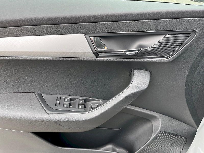 Škoda Karoq (2024) Drive 1.5 TSI 110 kW - fotka 16 z 31
