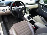 Volkswagen Passat (2008) 2.0 TDI 103kW - náhled 13