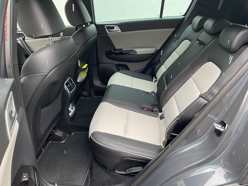 Kia Sportage (2018) 1.6 T-GDi AWD, GT-line, AT, - fotka 10 z 21