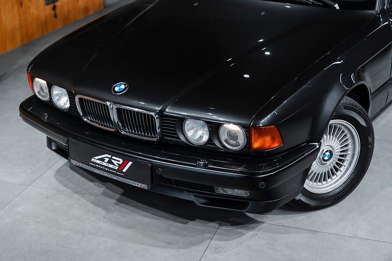 BMW Řada 7 Shadow-line - fotka 3 z 25