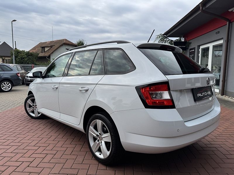 Škoda Fabia (2017) 1.2TSi Style Digi Klima - fotka 3 z 50